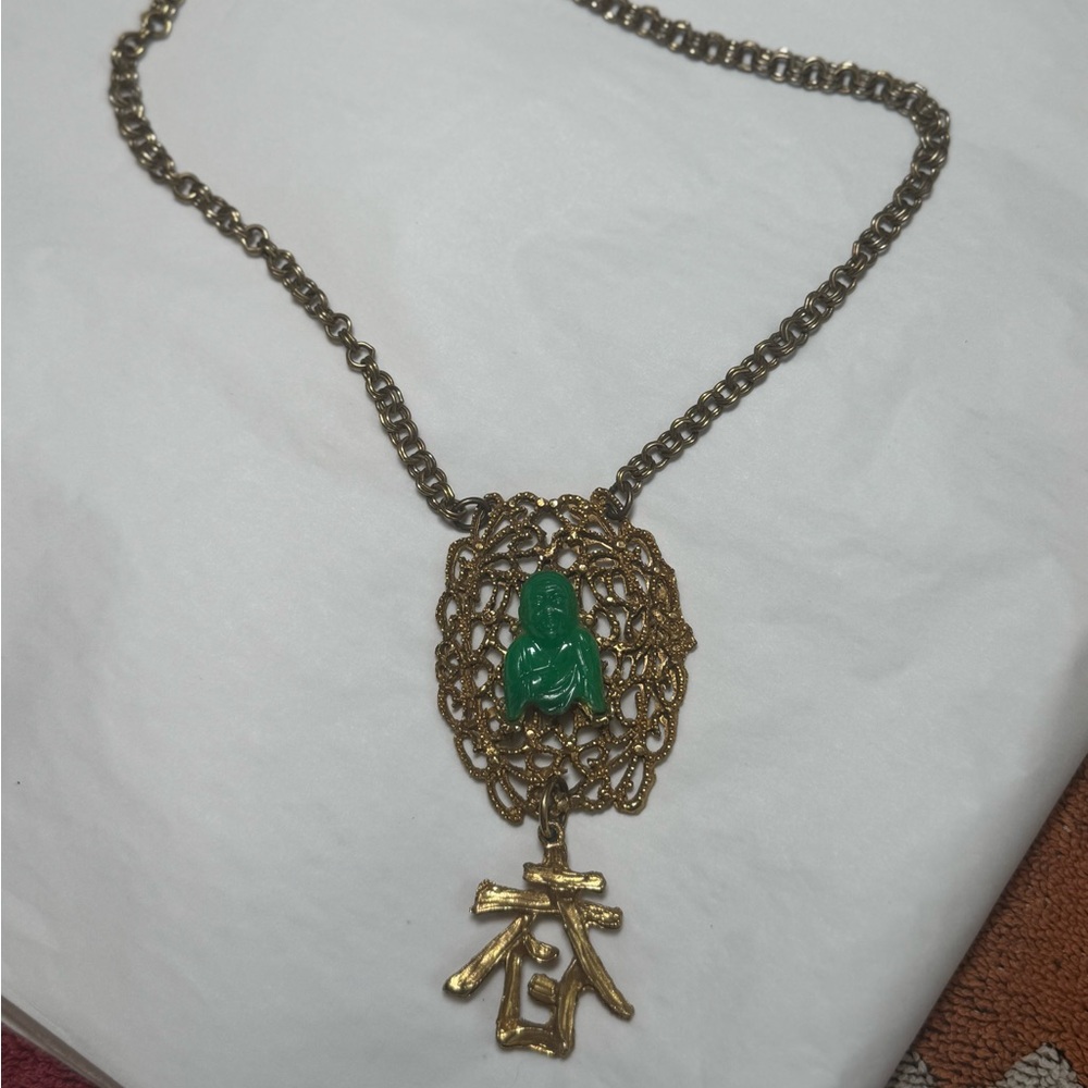 Vintage costume necklace. I believe it says “spring” - Picture 3 of 6